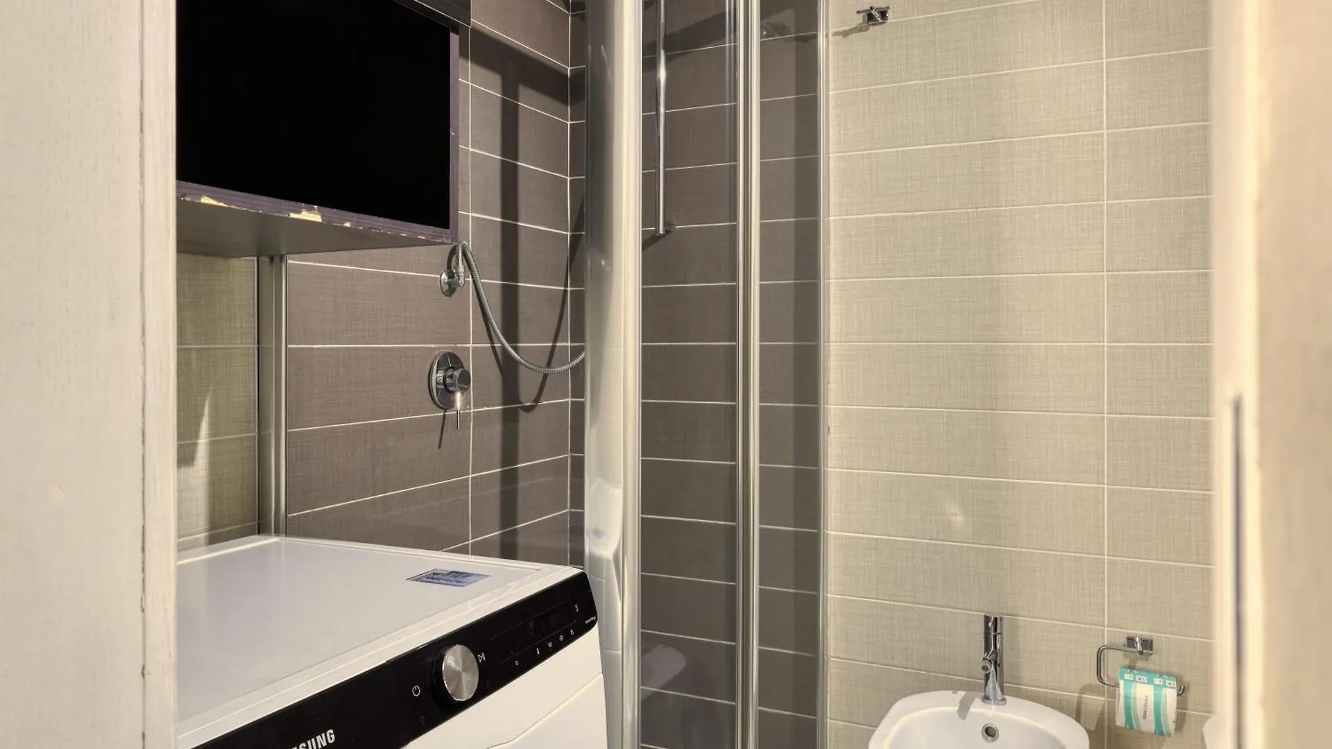 Joivy Bright 1Br Flat Near Milan Centro Storico Apartment