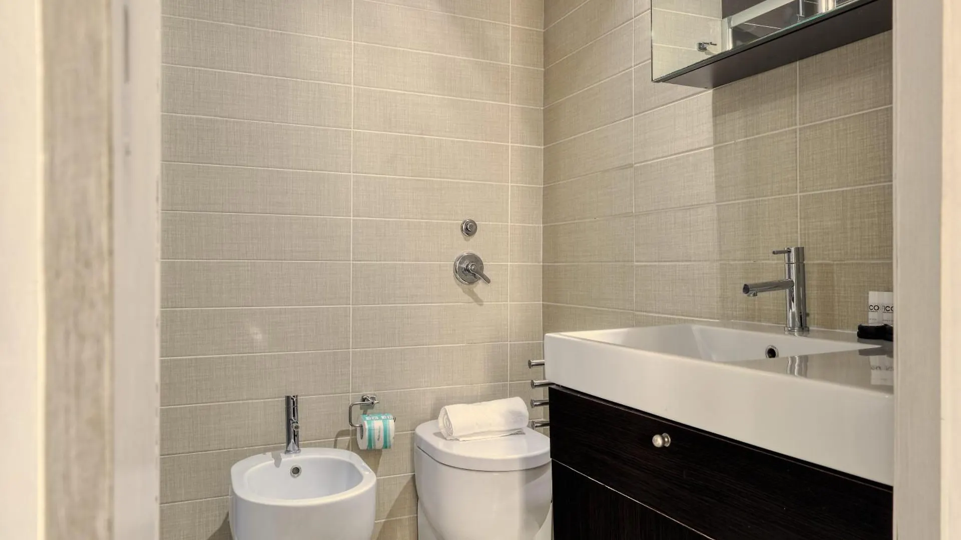 Ferienwohnung Joivy Bright 1Br Flat Near Milan Centro Storico Italien